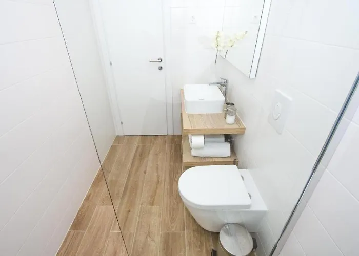 In With Terrace, Air Conditioning, Wifi, Dishwasher, Pool 4932-3 * Vodice